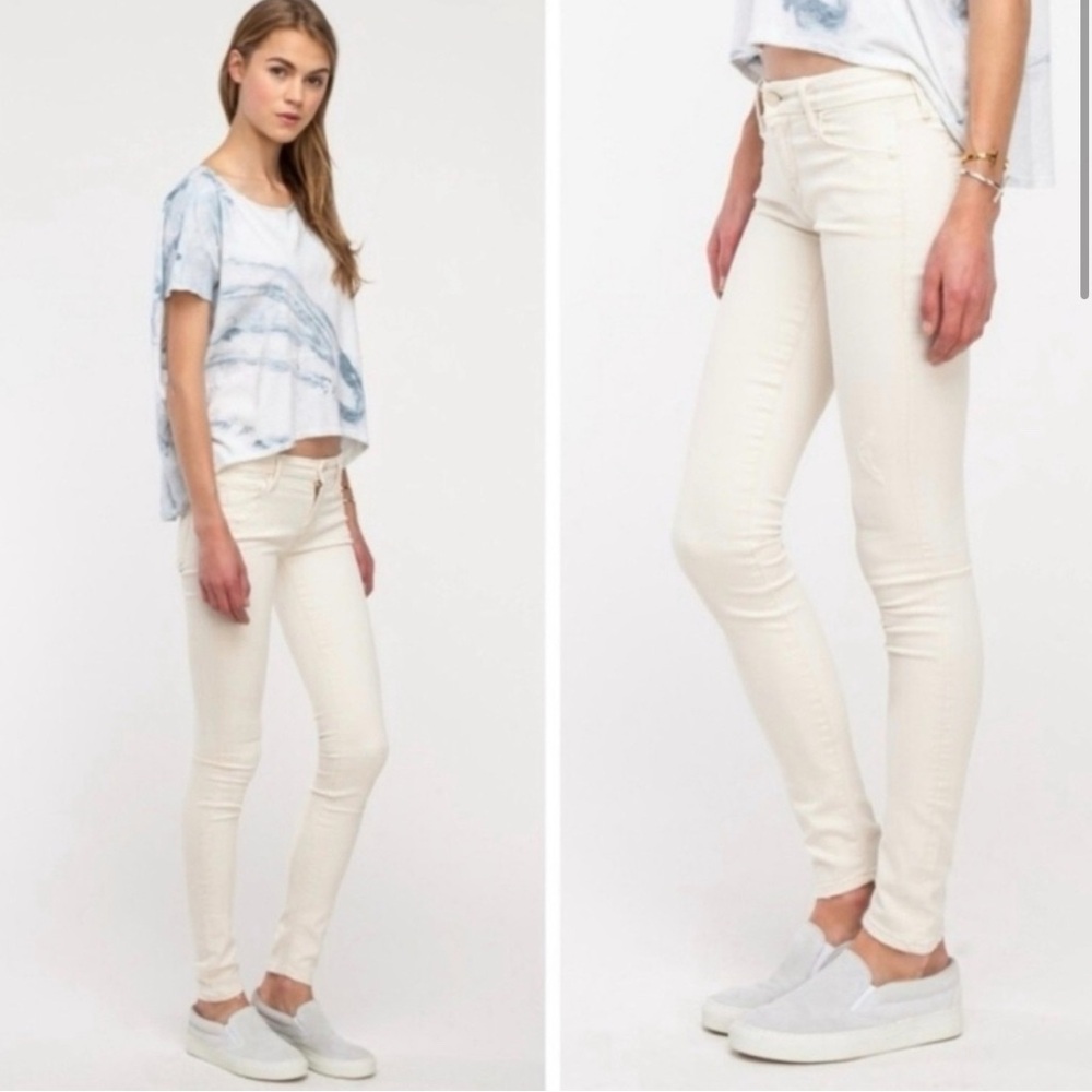MOTHER Women's Skinny Jeans in Cream
